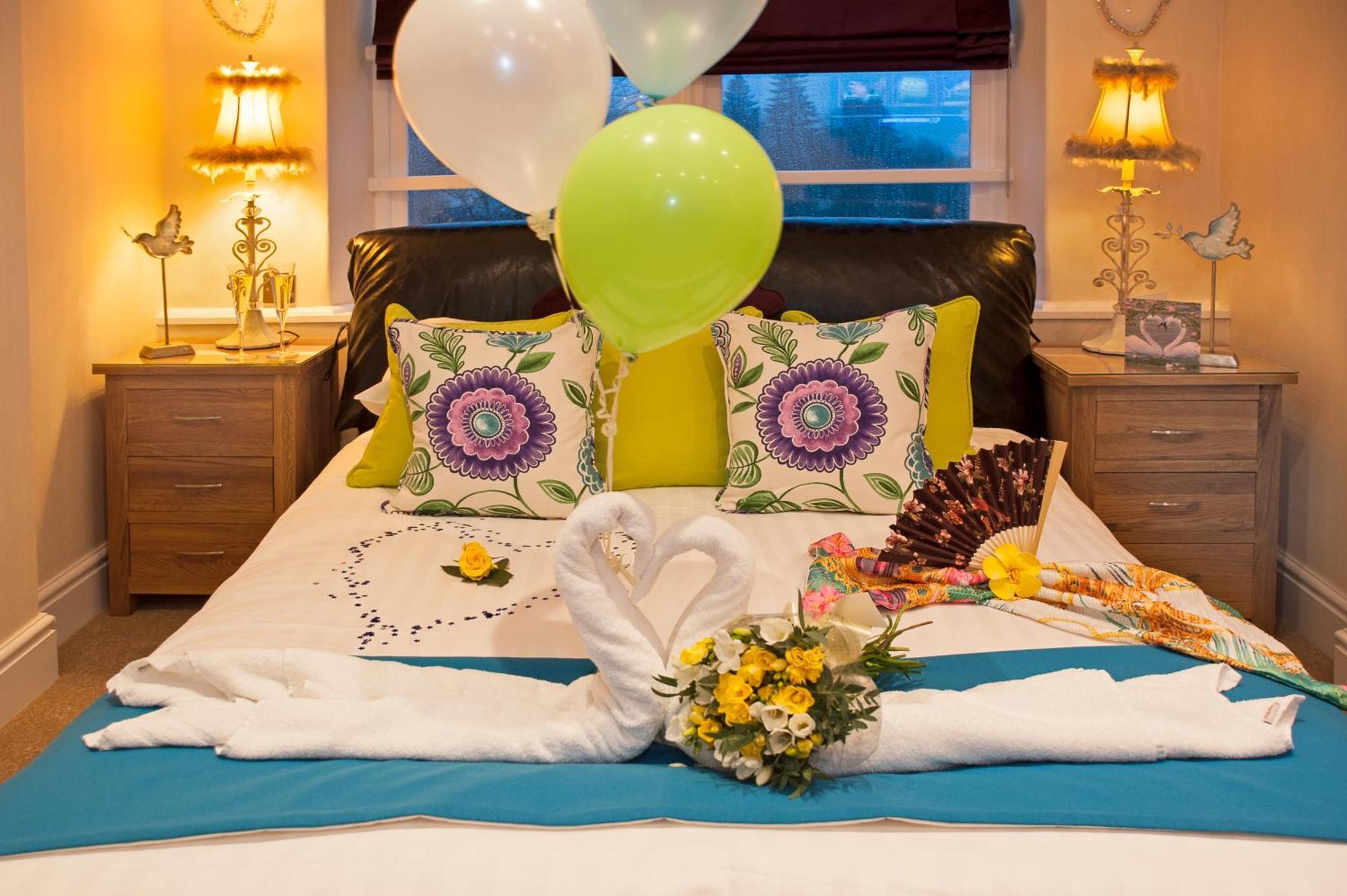 Windermere Boutique Hotel Spa Suites & Hot Tubs Szoba fotó
